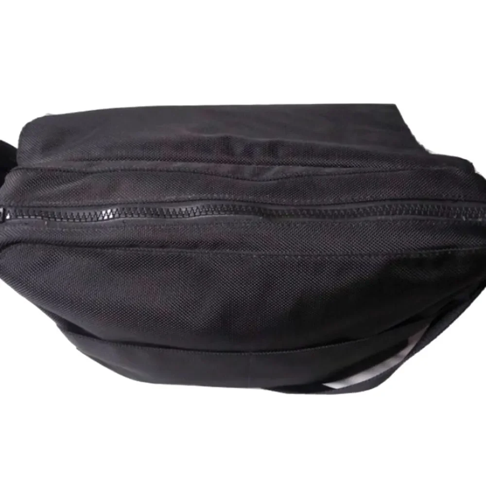 Michael Kors Parker Messenger Bag Black Shoulder Bag